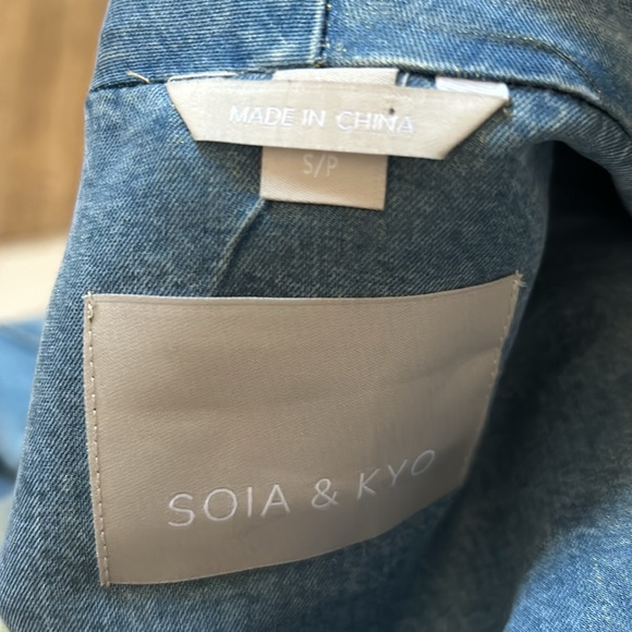 Soia & Kyo denim jacket - Picture 5 of 9
